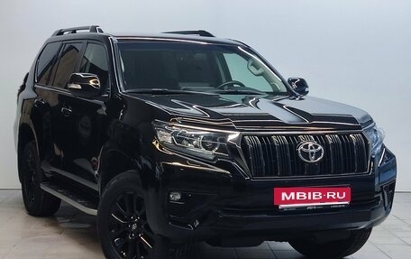 Toyota Land Cruiser Prado 150 рестайлинг 2, 2021 год, 7 877 000 рублей, 3 фотография