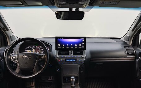 Toyota Land Cruiser Prado 150 рестайлинг 2, 2021 год, 7 877 000 рублей, 9 фотография