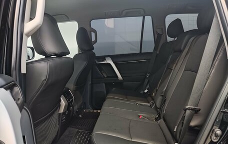 Toyota Land Cruiser Prado 150 рестайлинг 2, 2021 год, 7 877 000 рублей, 15 фотография