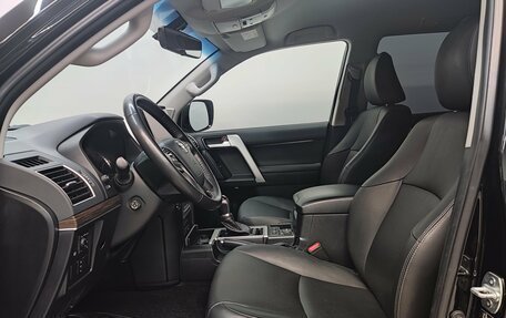 Toyota Land Cruiser Prado 150 рестайлинг 2, 2021 год, 7 877 000 рублей, 14 фотография