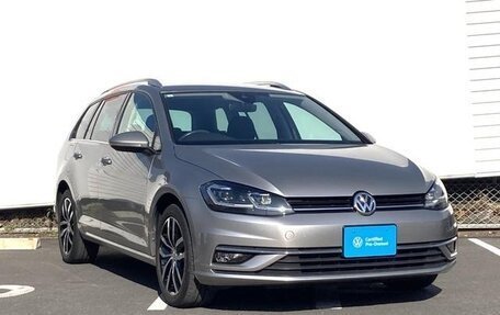 Volkswagen Golf VII, 2021 год, 1 479 666 рублей, 3 фотография
