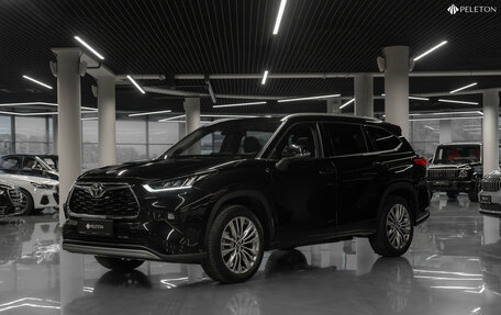 Toyota Highlander, 2025 год, 5 750 000 рублей, 1 фотография