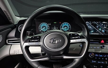 Hyundai Avante, 2021 год, 1 970 000 рублей, 13 фотография