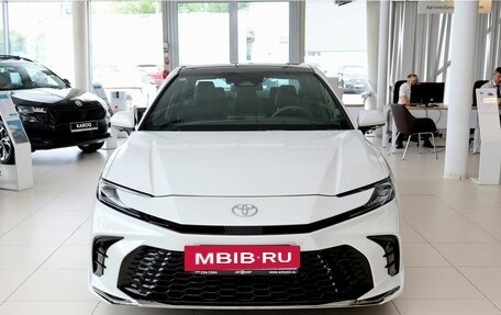 Toyota Camry, 2025 год, 4 990 000 рублей, 2 фотография