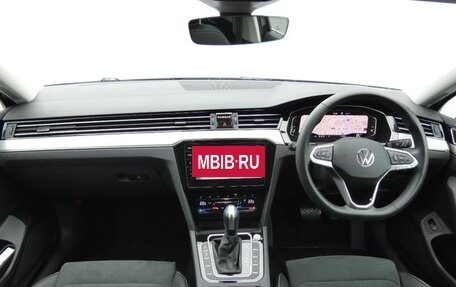 Volkswagen Passat B8 рестайлинг, 2023 год, 2 769 666 рублей, 4 фотография