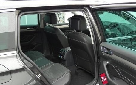 Volkswagen Passat B8 рестайлинг, 2023 год, 2 769 666 рублей, 17 фотография