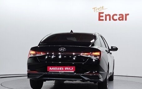 Hyundai Avante, 2021 год, 1 700 000 рублей, 4 фотография