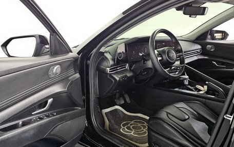 Hyundai Avante, 2021 год, 1 700 000 рублей, 10 фотография