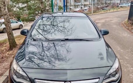 Opel Astra J, 2011 год, 555 000 рублей, 2 фотография