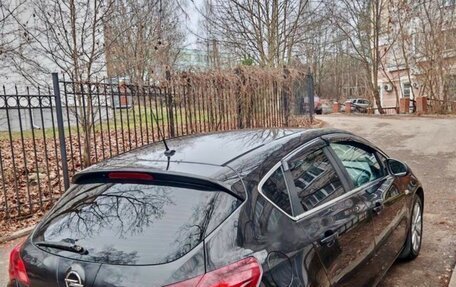 Opel Astra J, 2011 год, 555 000 рублей, 4 фотография