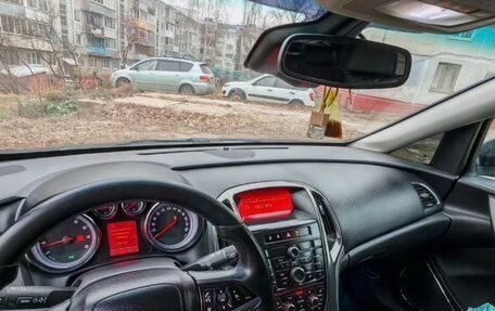 Opel Astra J, 2011 год, 555 000 рублей, 6 фотография