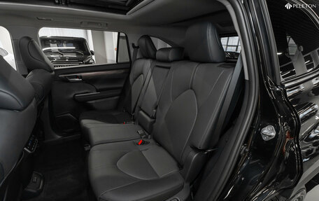 Toyota Highlander, 2025 год, 5 750 000 рублей, 14 фотография