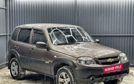 Chevrolet Niva I рестайлинг, 2013 год, 519 000 рублей, 3 фотография