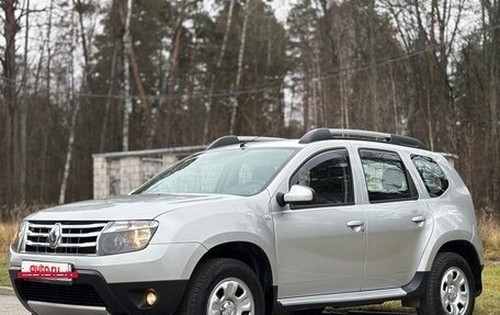 Renault Duster I рестайлинг, 2012 год, 1 137 000 рублей, 2 фотография
