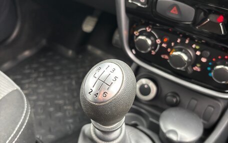 Renault Duster I рестайлинг, 2012 год, 1 137 000 рублей, 24 фотография