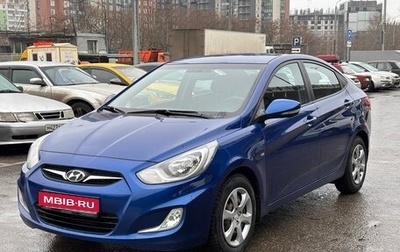 Hyundai Solaris II рестайлинг, 2013 год, 1 050 000 рублей, 1 фотография