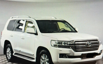 Toyota Land Cruiser 200, 2015 год, 3 990 000 рублей, 1 фотография