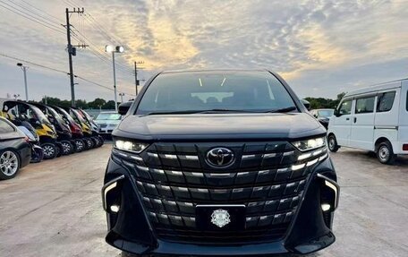 Toyota Alphard, 2024 год, 7 200 000 рублей, 2 фотография