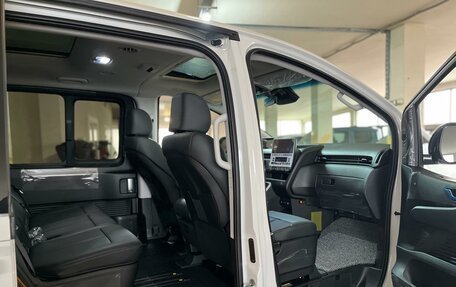 Hyundai Staria, 2025 год, 5 799 000 рублей, 15 фотография