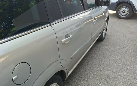 Opel Zafira B, 2011 год, 970 000 рублей, 1 фотография