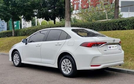 Toyota Corolla, 2022 год, 1 550 000 рублей, 3 фотография