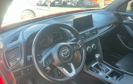 Mazda CX-4, 2022 год, 1 980 000 рублей, 6 фотография