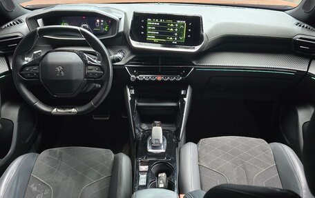 Peugeot 2008 II, 2021 год, 1 710 002 рублей, 7 фотография