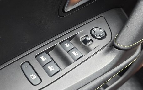 Peugeot 2008 II, 2021 год, 1 710 002 рублей, 17 фотография