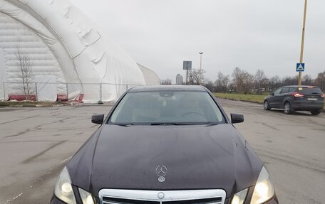 Mercedes-Benz E-Класс, 2010 год, 1 250 000 рублей, 1 фотография