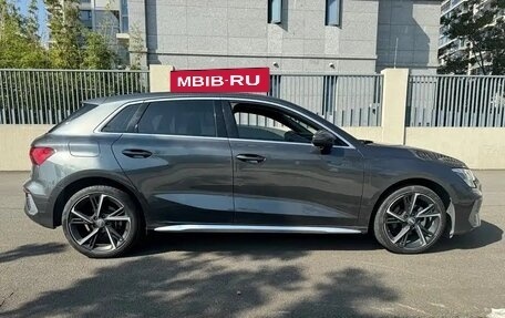 Audi A3, 2021 год, 1 650 000 рублей, 14 фотография