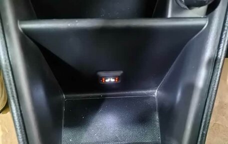 Toyota Yaris XP150 рестайлинг, 2021 год, 1 165 000 рублей, 20 фотография