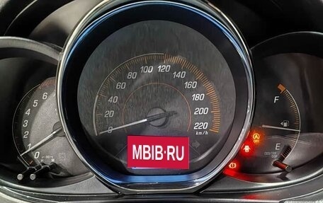 Toyota Yaris XP150 рестайлинг, 2021 год, 1 165 000 рублей, 18 фотография