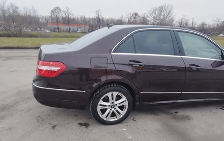 Mercedes-Benz E-Класс, 2010 год, 1 250 000 рублей, 3 фотография