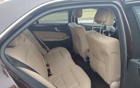 Mercedes-Benz E-Класс, 2010 год, 1 250 000 рублей, 7 фотография