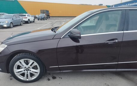 Mercedes-Benz E-Класс, 2010 год, 1 250 000 рублей, 2 фотография