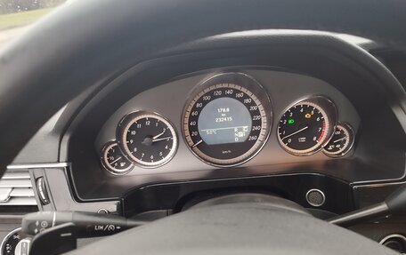 Mercedes-Benz E-Класс, 2010 год, 1 250 000 рублей, 6 фотография