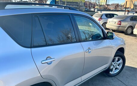 Toyota RAV4, 2011 год, 1 550 000 рублей, 2 фотография