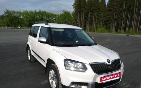 Skoda Yeti I рестайлинг, 2014 год, 900 000 рублей, 8 фотография