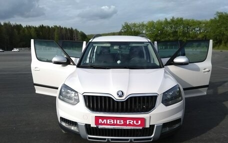 Skoda Yeti I рестайлинг, 2014 год, 900 000 рублей, 14 фотография