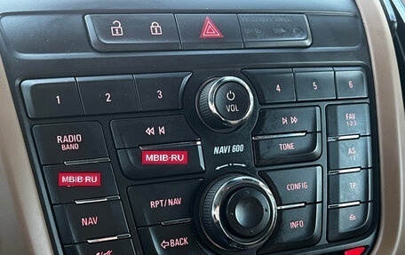 Opel Zafira C рестайлинг, 2012 год, 1 150 000 рублей, 26 фотография