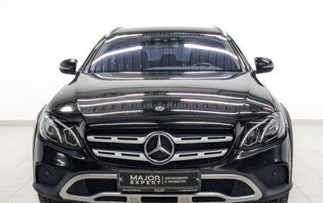 Mercedes-Benz E-Класс, 2017 год, 3 480 000 рублей, 2 фотография