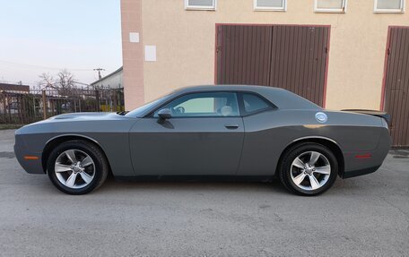 Dodge Challenger III рестайлинг 2, 2017 год, 2 950 000 рублей, 3 фотография