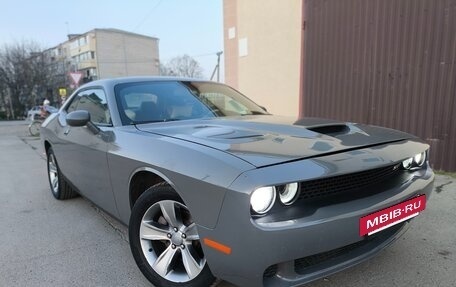 Dodge Challenger III рестайлинг 2, 2017 год, 2 950 000 рублей, 7 фотография