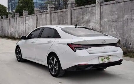 Hyundai Elantra, 2021 год, 1 345 000 рублей, 3 фотография