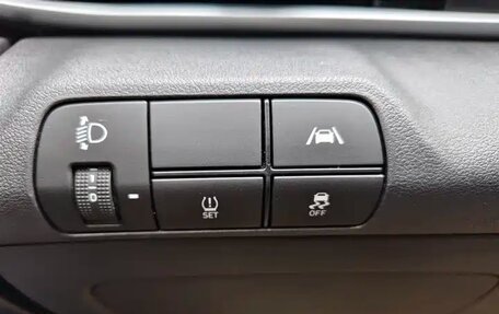 Hyundai Elantra, 2021 год, 1 345 000 рублей, 10 фотография