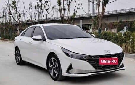 Hyundai Elantra, 2021 год, 1 345 000 рублей, 6 фотография