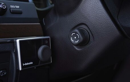 Toyota Land Cruiser 200, 2017 год, 5 665 000 рублей, 24 фотография