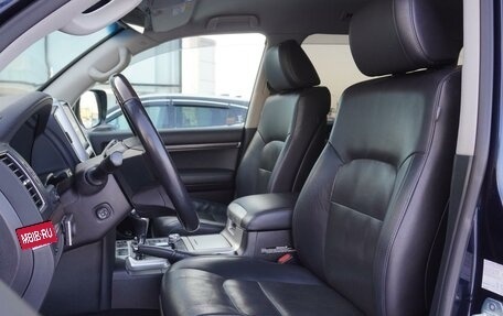 Toyota Land Cruiser 200, 2017 год, 5 665 000 рублей, 16 фотография