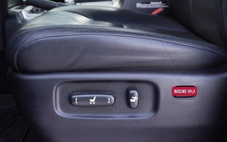 Toyota Land Cruiser 200, 2017 год, 5 665 000 рублей, 30 фотография