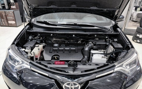 Toyota RAV4, 2019 год, 2 550 000 рублей, 11 фотография